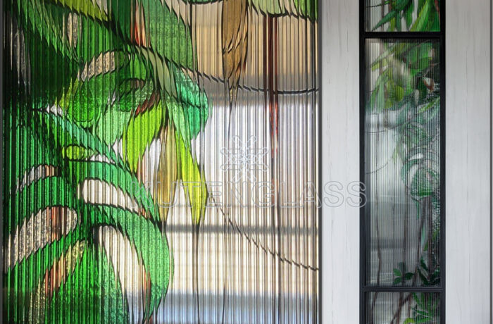 Stained glass painting “Jungle”