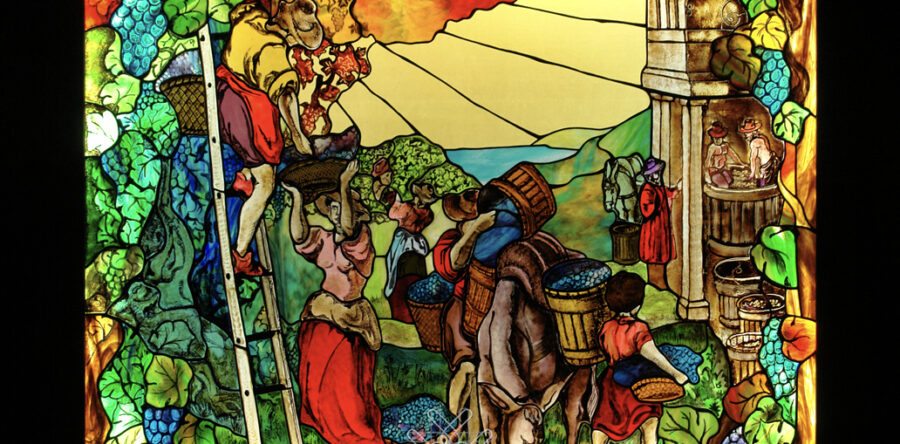 Stained glass painting “Grape pickers”